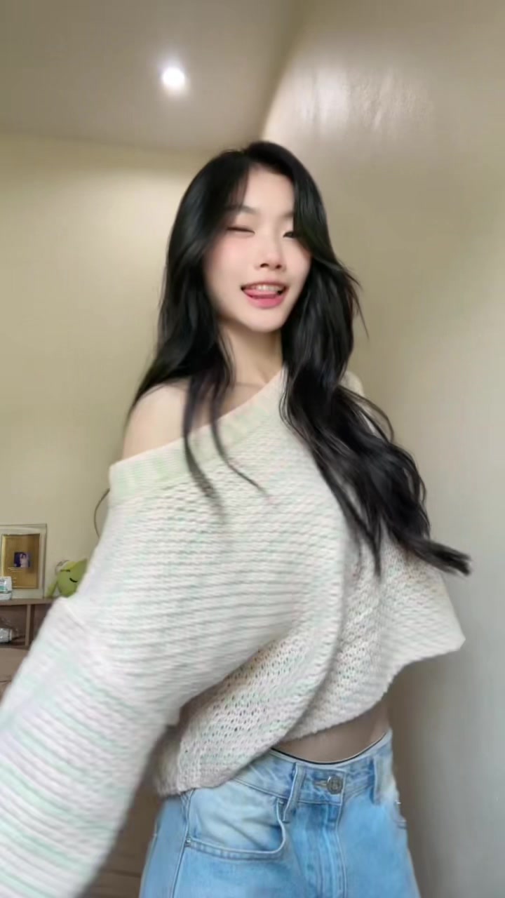 @ม ิ ว 🌸