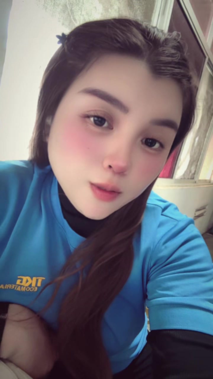 @Tuyết Ngân🇻🇳🇻🇳