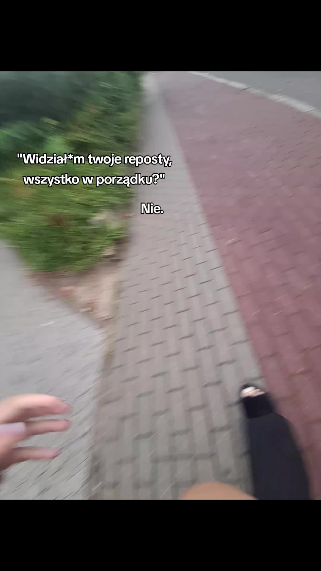 @🖤