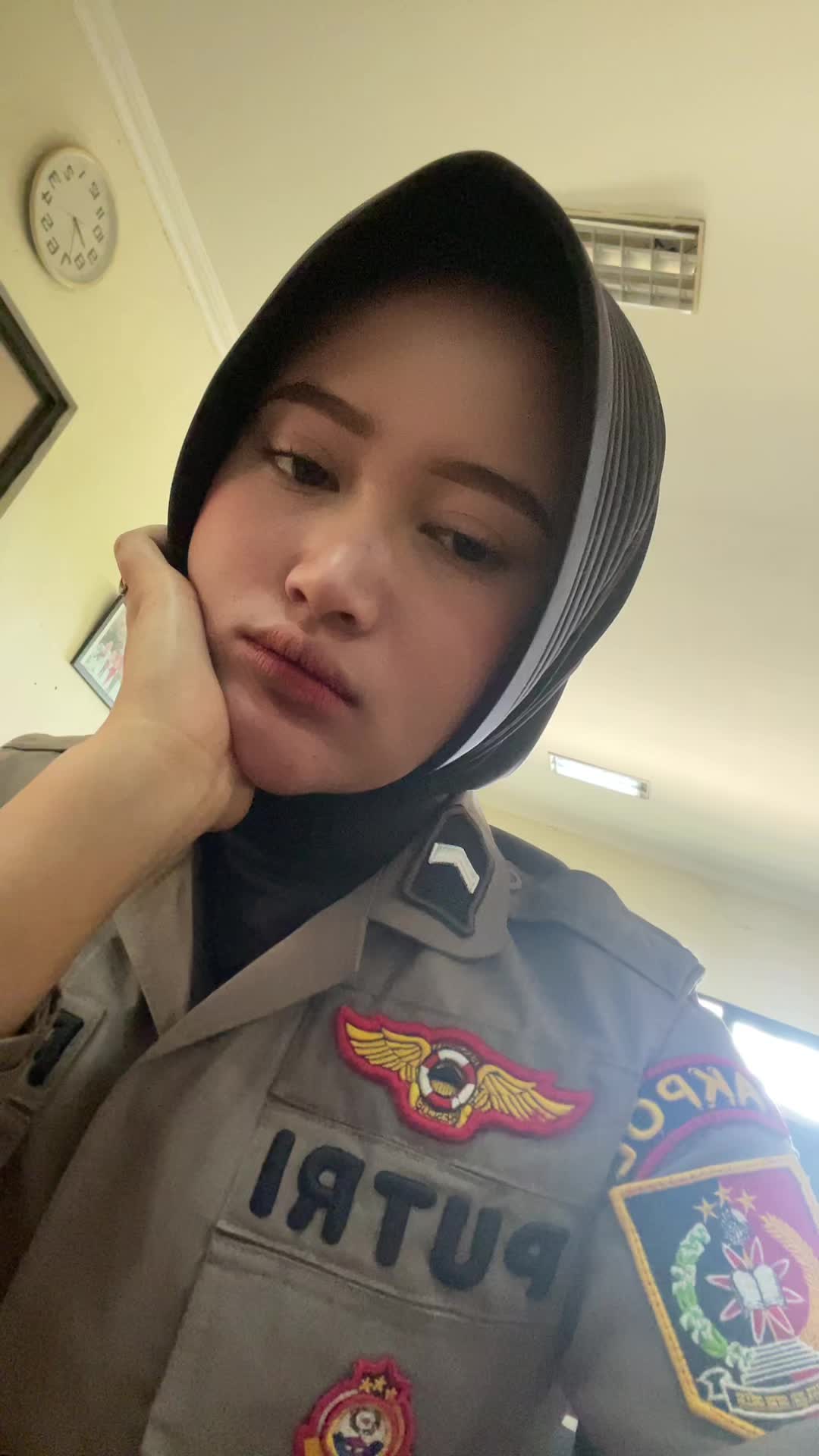 @Putriii