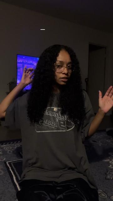 @ebony 𖣂