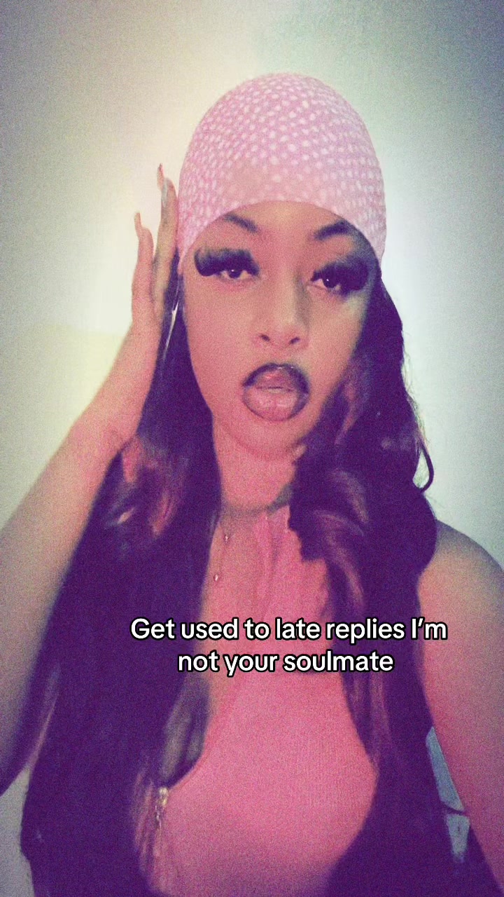 @DORA🧃💔