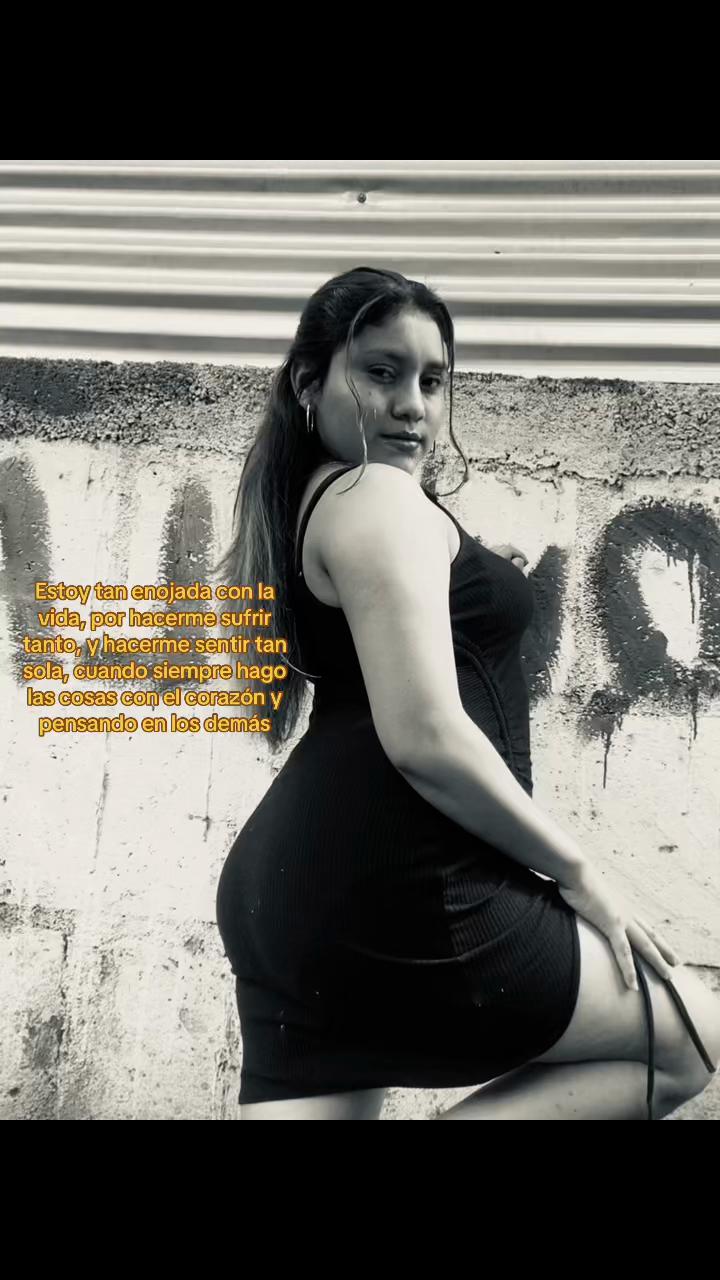 @Itza🖤