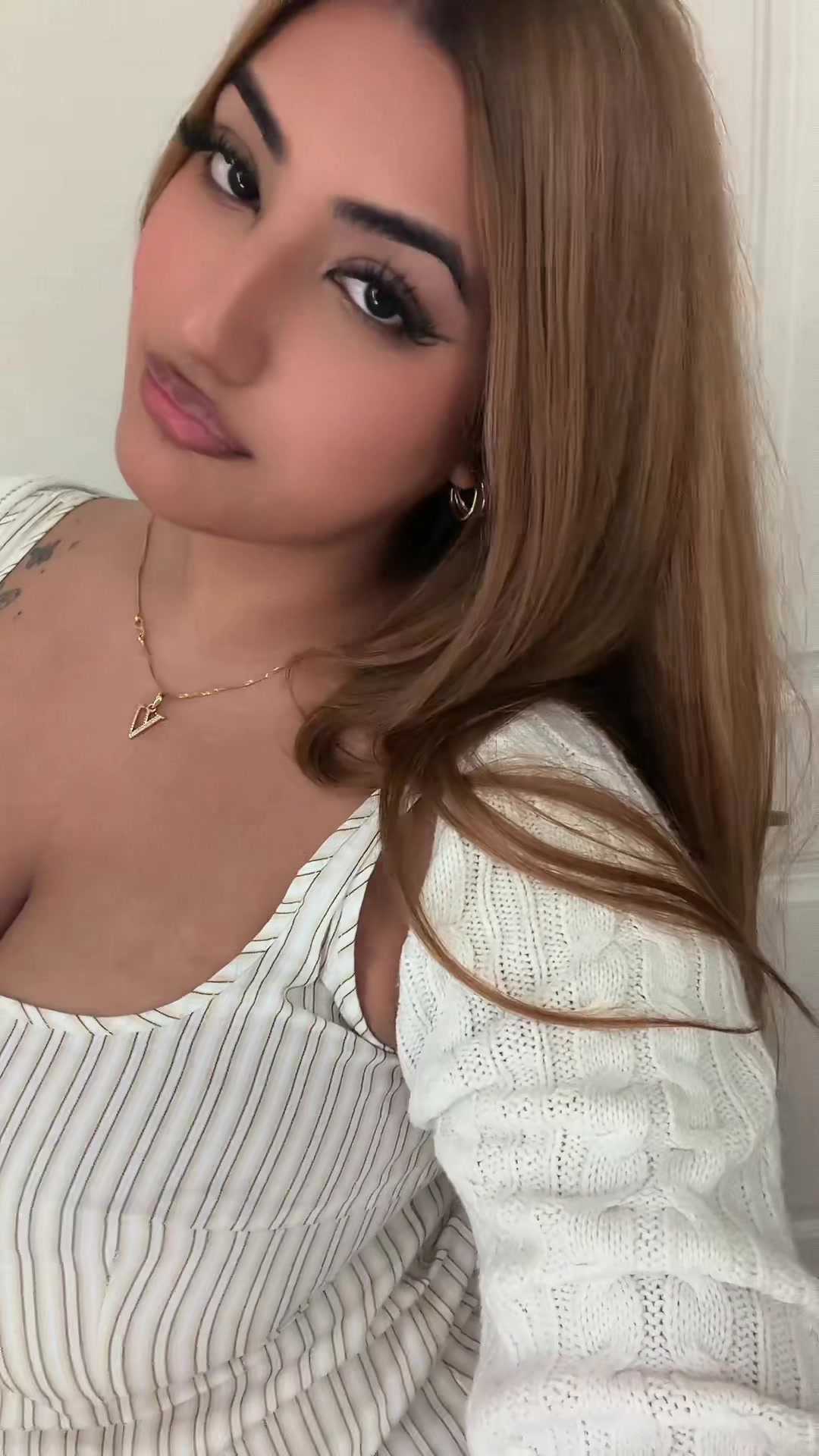 @v
