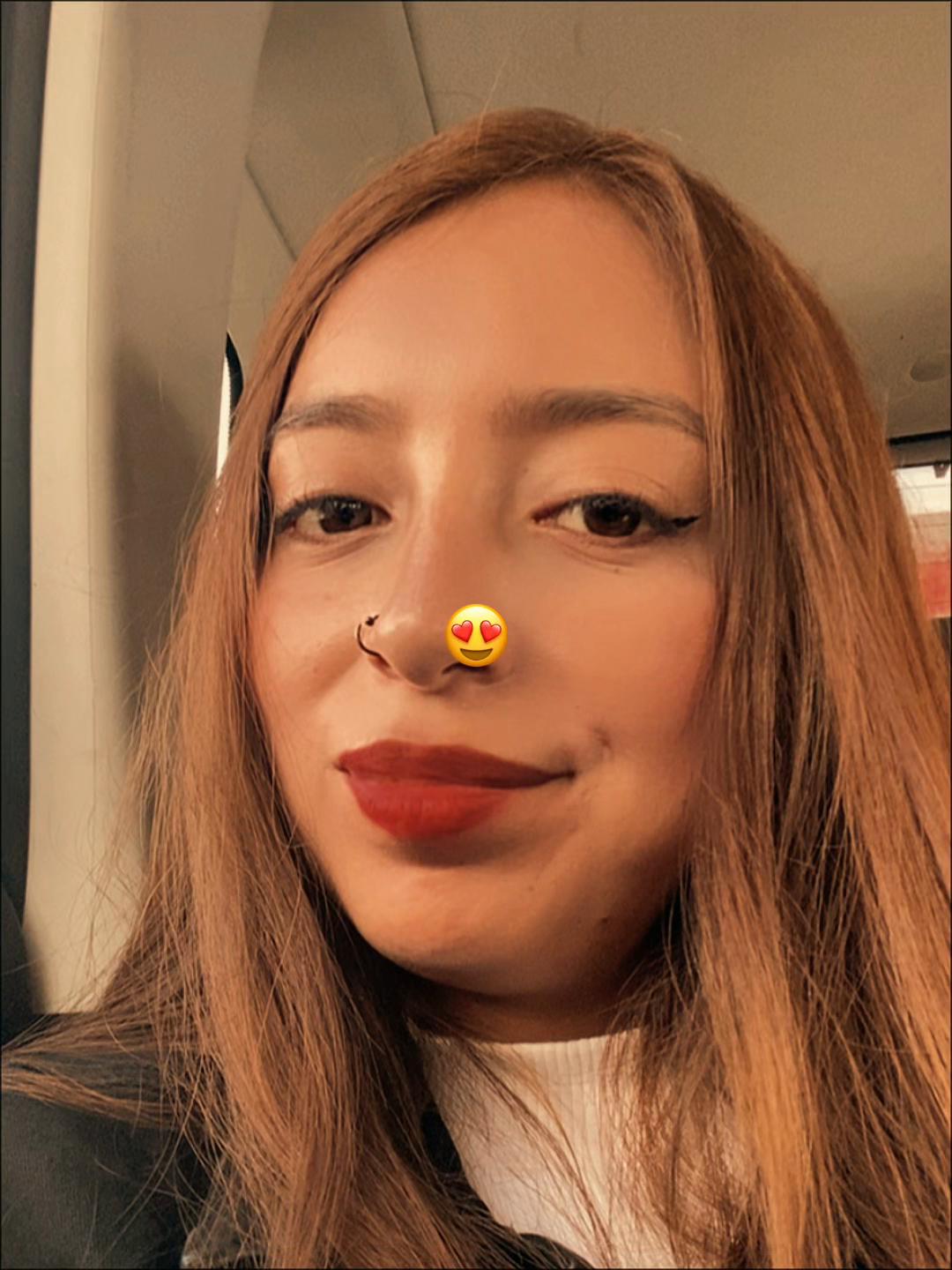 @Katerin Andrea ✨