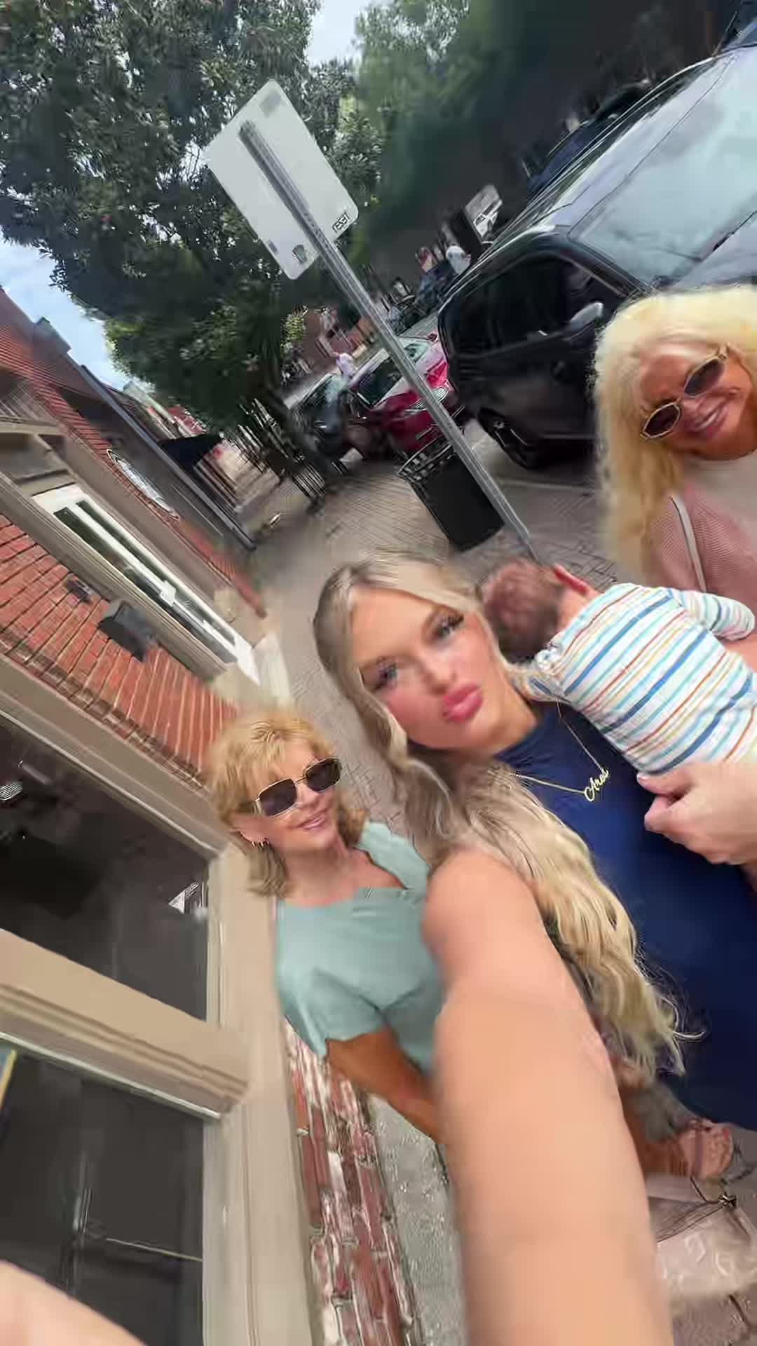 @t