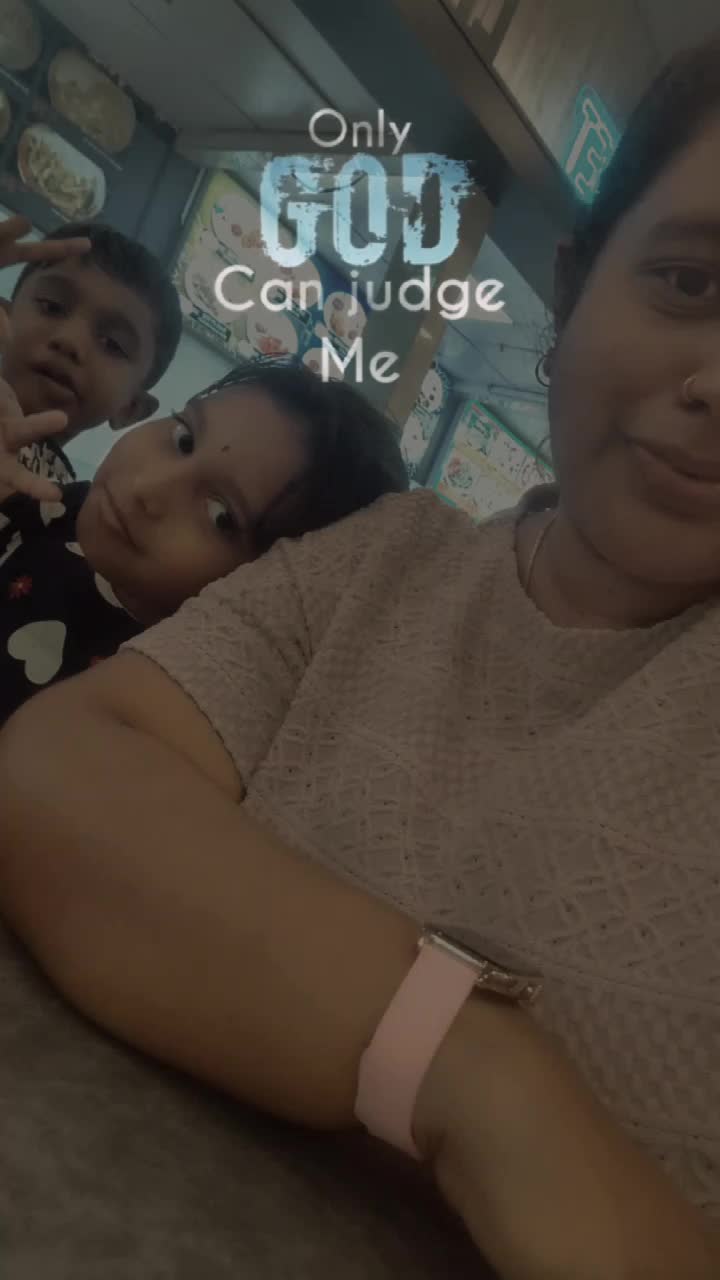 @🧿PunITHa🧿Poo🕊️