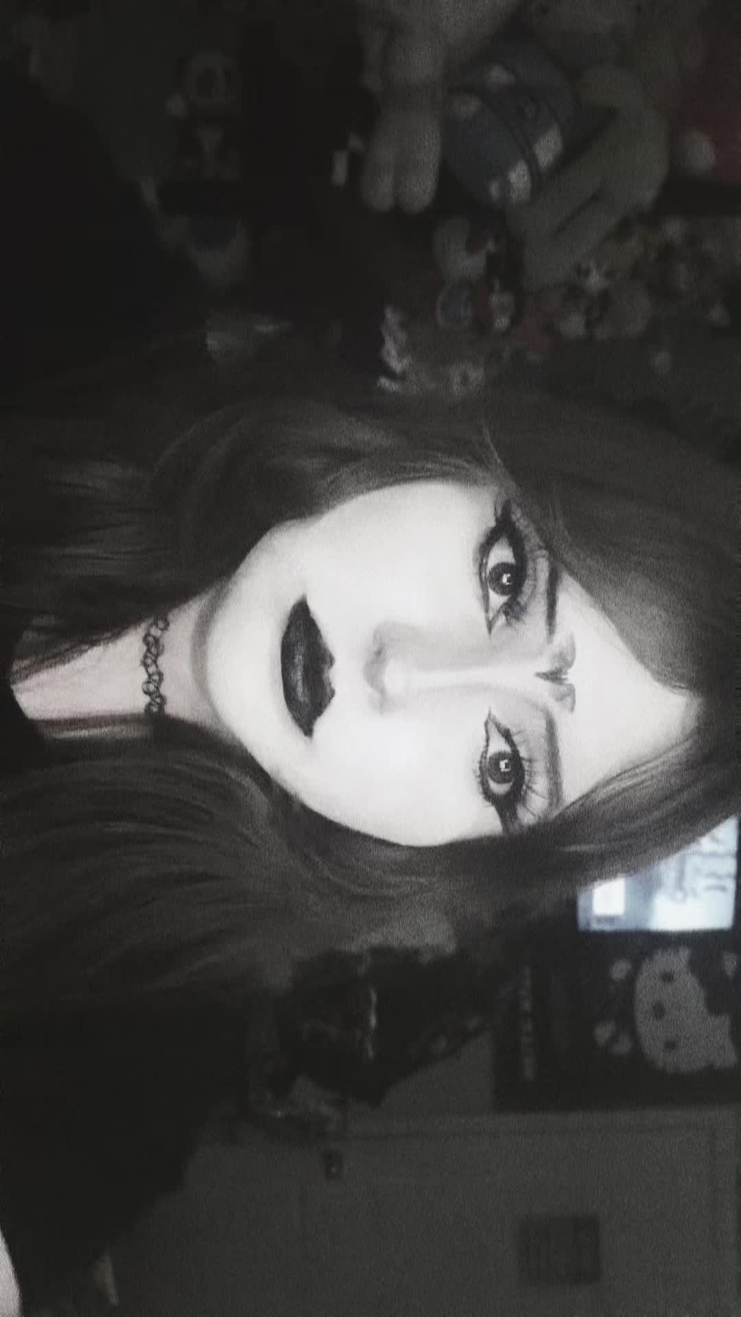 @💔🥀