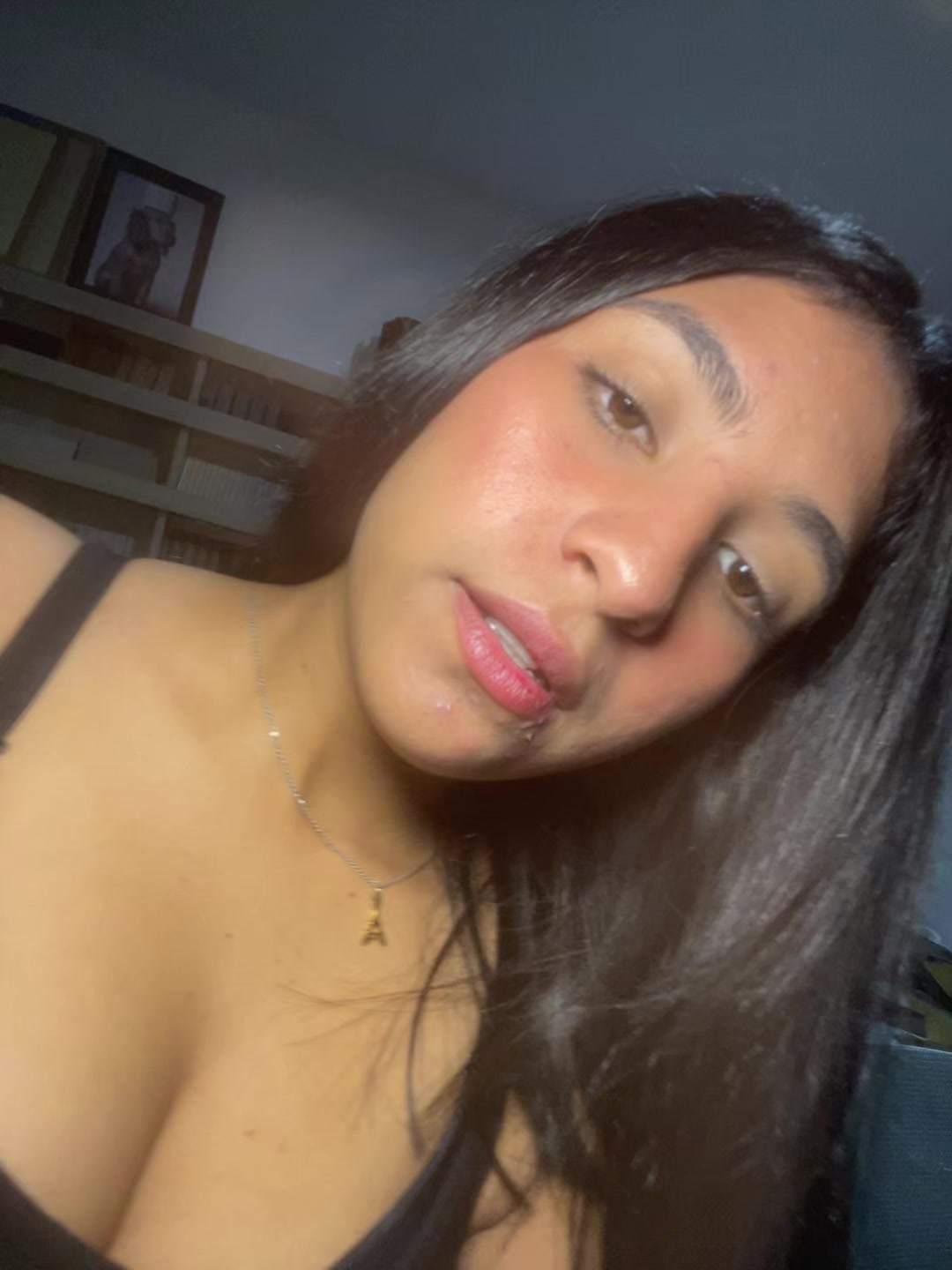 @Adriana🪻