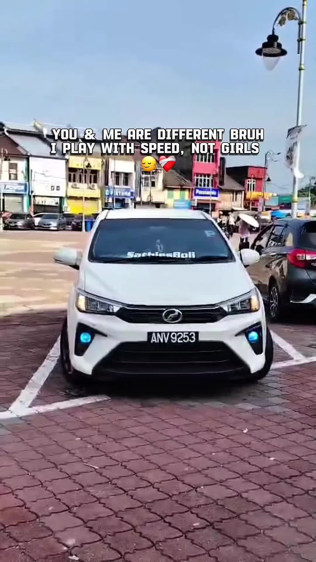 @ð4ððððð ð«ð®â€ïžð¥