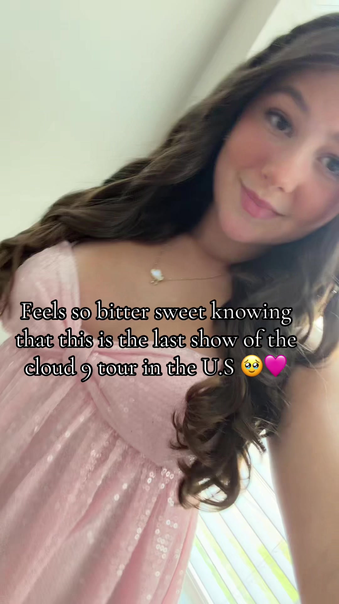 @🩷☁️MEGAN MORONEYS 1 FAN☁️💗
