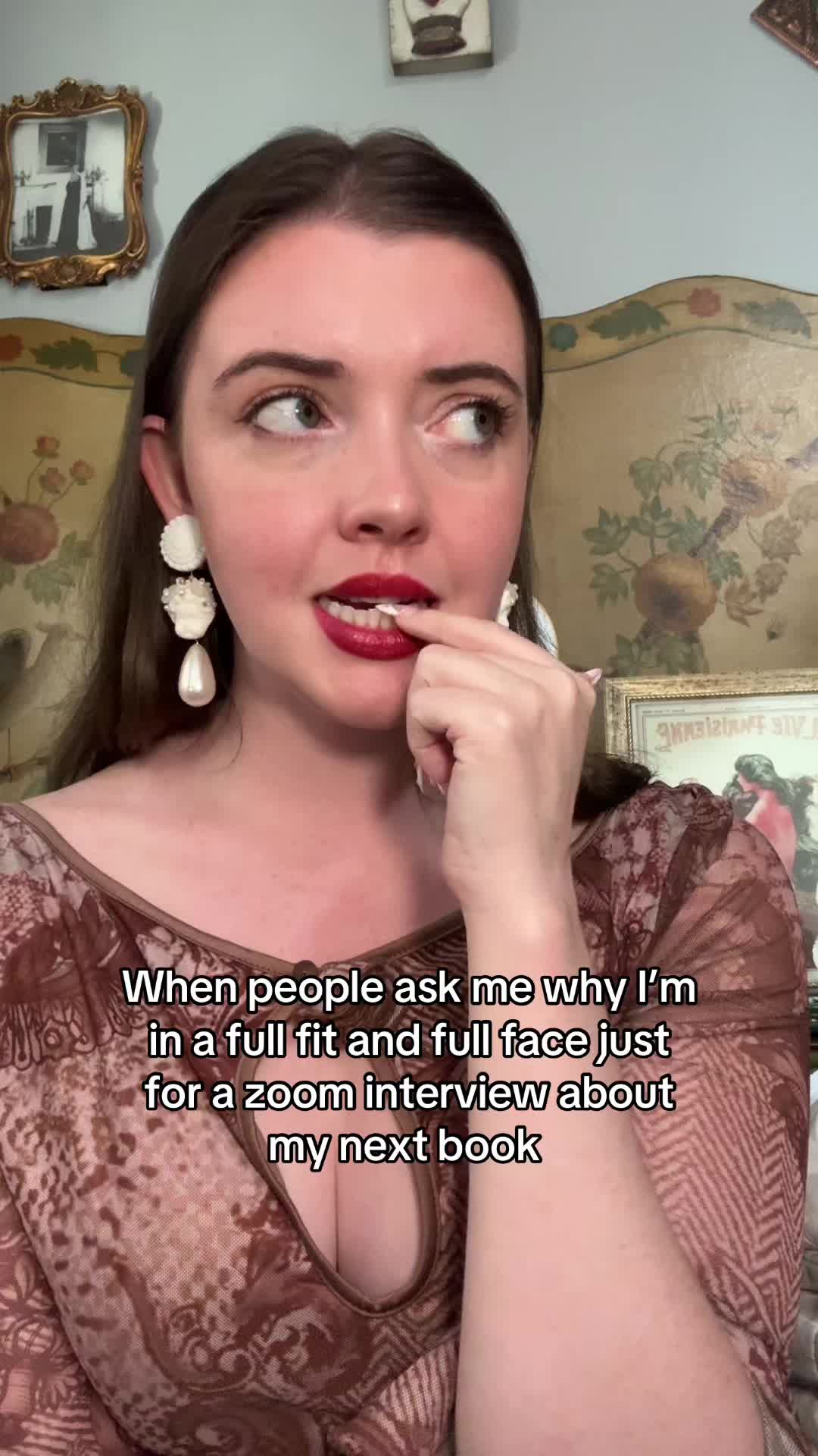 @GlamourPossum