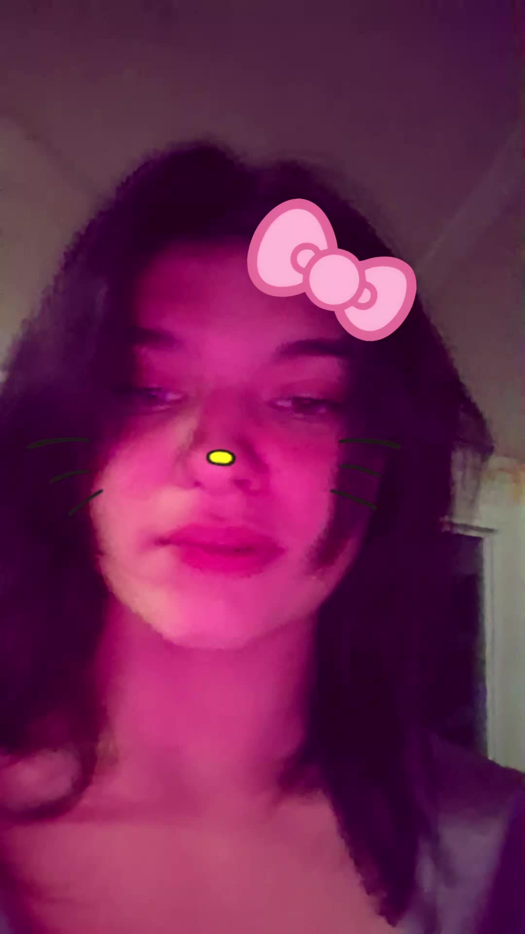 @Bella