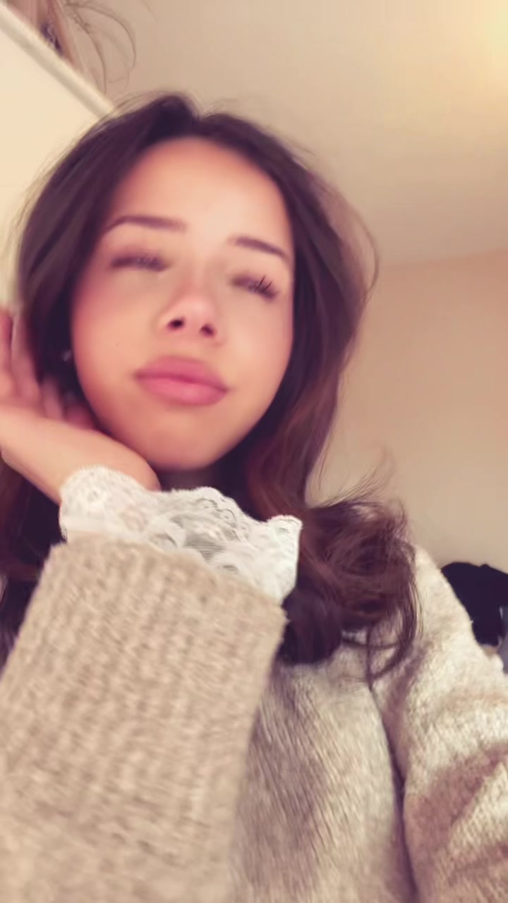 @celina_.jng