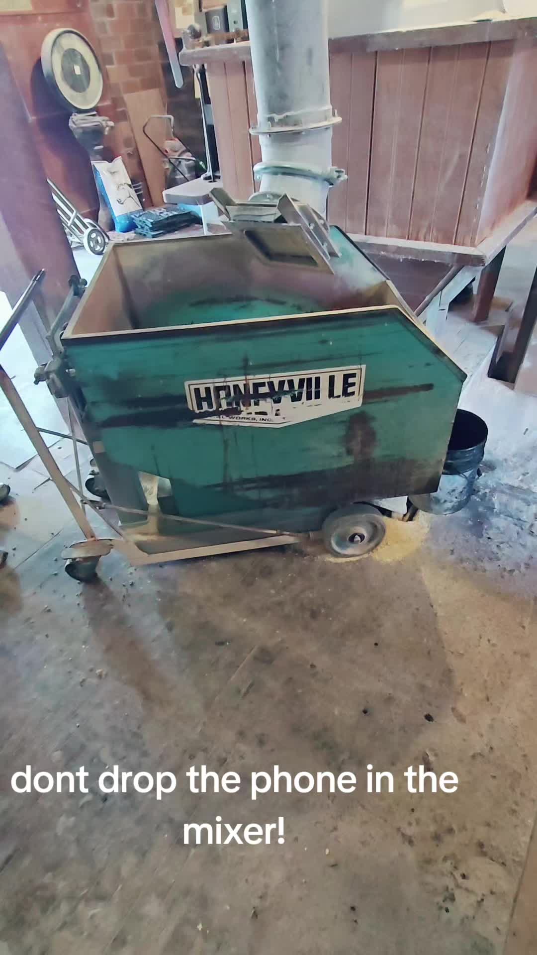 @austin_mor01