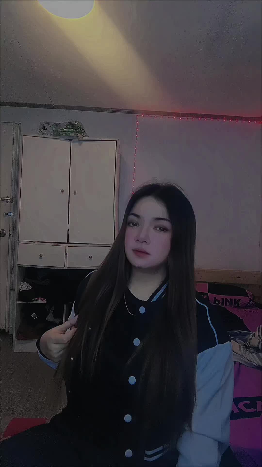 @L e x i 亗