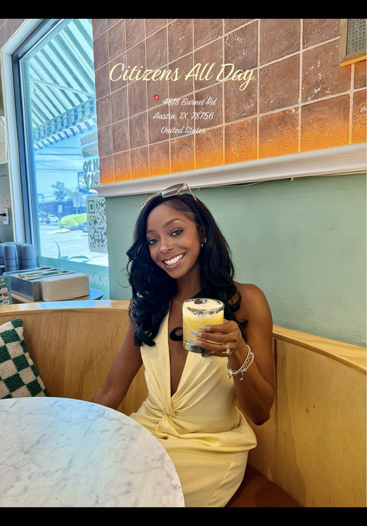@Deb🥂