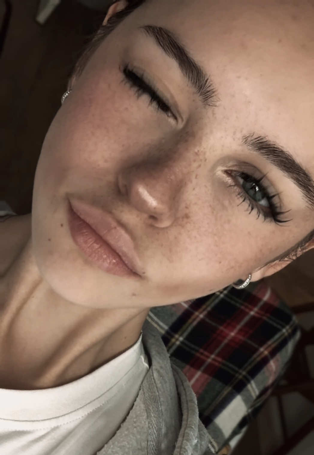 @Маня мур 🌼