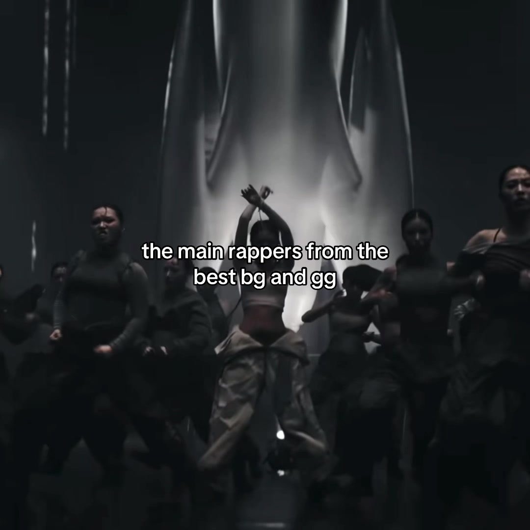 @✮