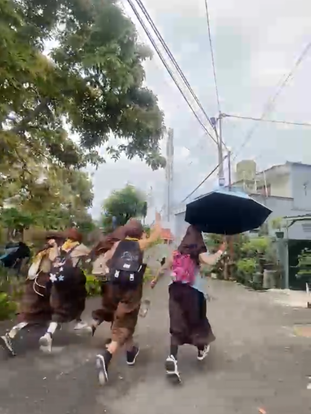 @Qamhasan_U๐ฎ๐พ