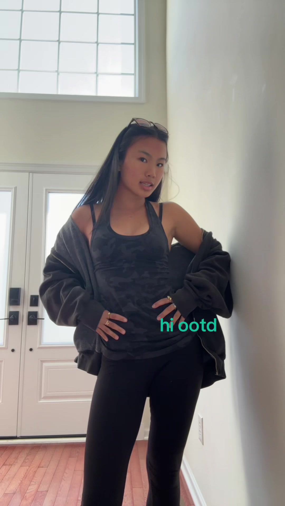 @bella