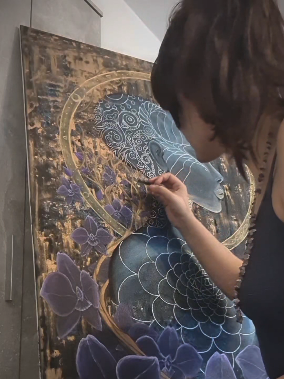 @Michelle Krack โ Golden Art