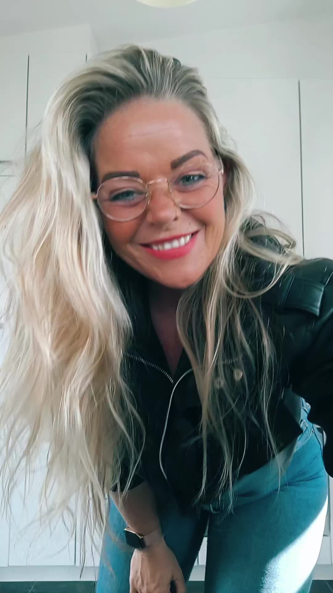 @🎶🇩🇪Janine 🇩🇪🎧