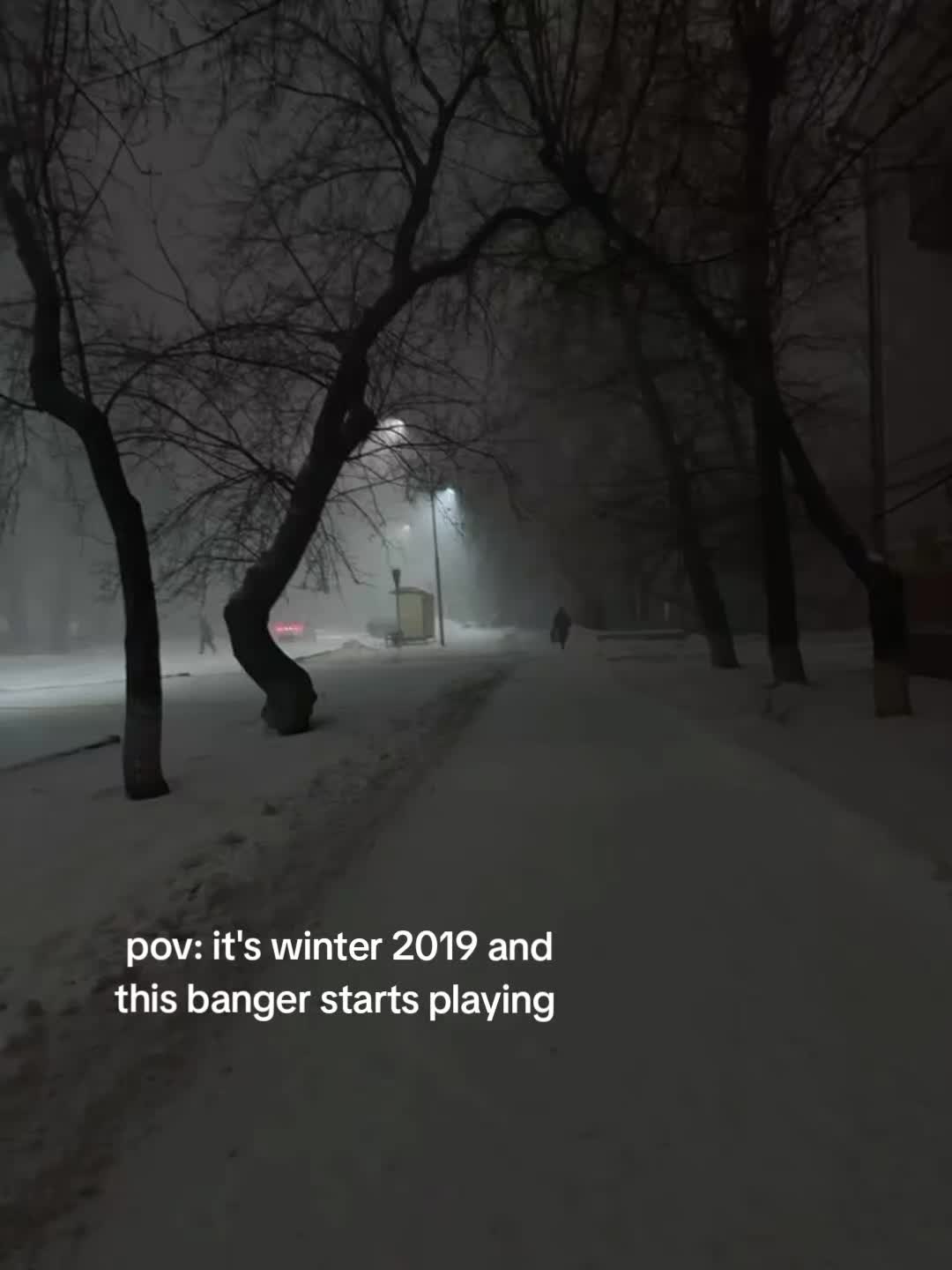 @𝒩