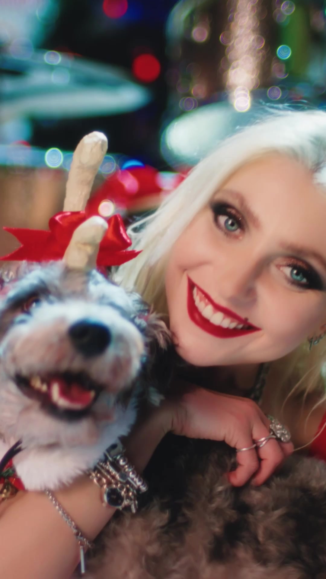 @Taylor Momsen