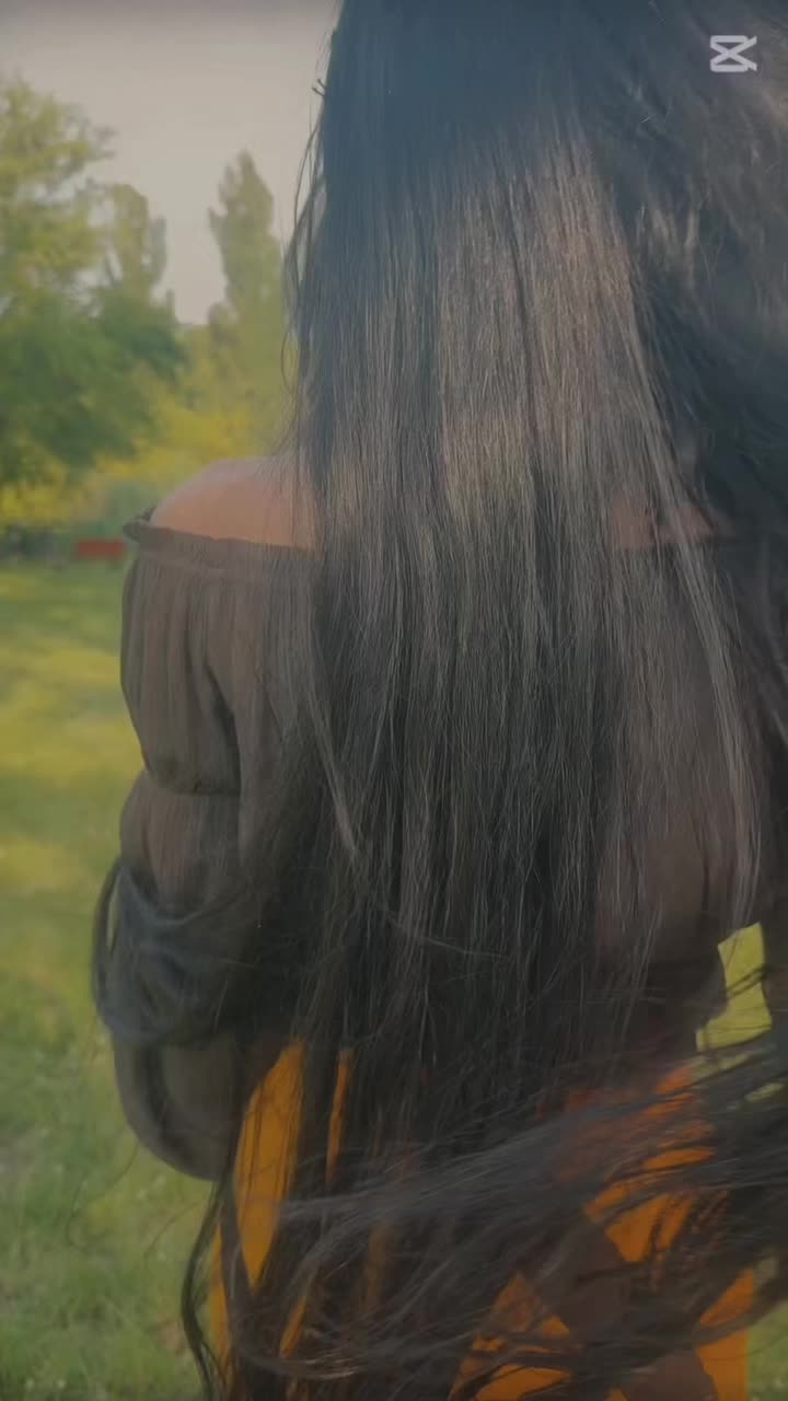 @𝐒𝐚𝐯𝐢𝐧𝐝𝐢 𝐍𝐢𝐫𝐦𝐚𝐧𝐢