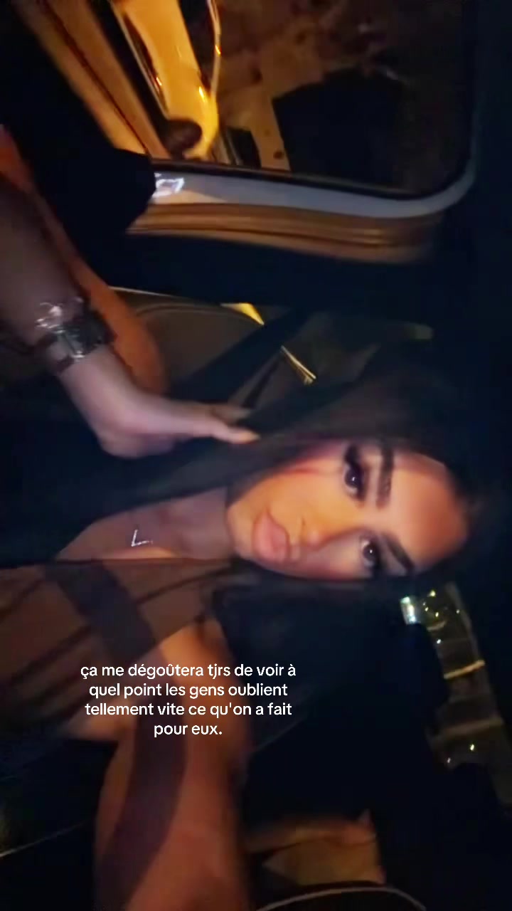 @Le C ᥫ᭡