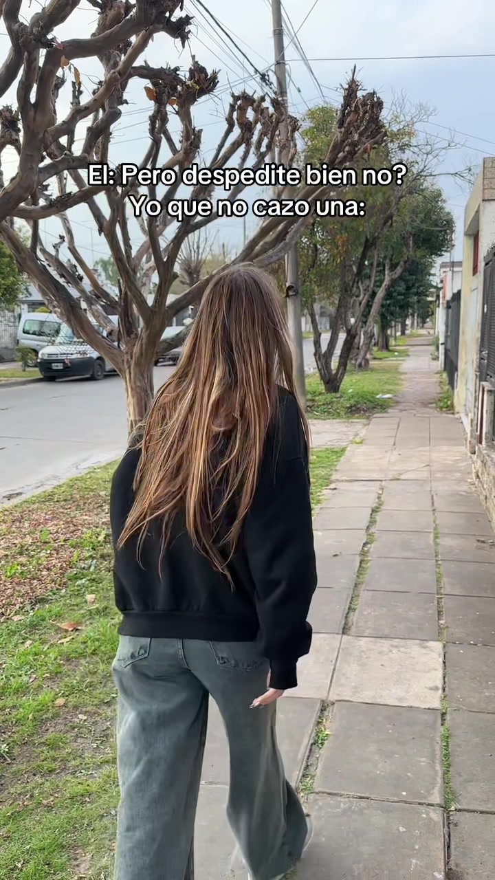 @Melany🤡