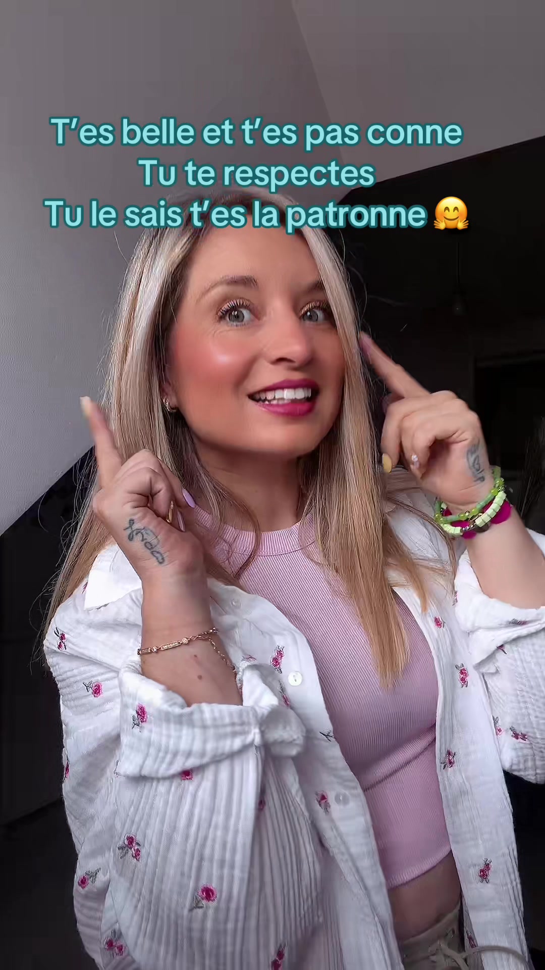 @Elodie