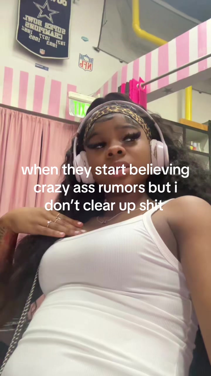 @yannalachelleee