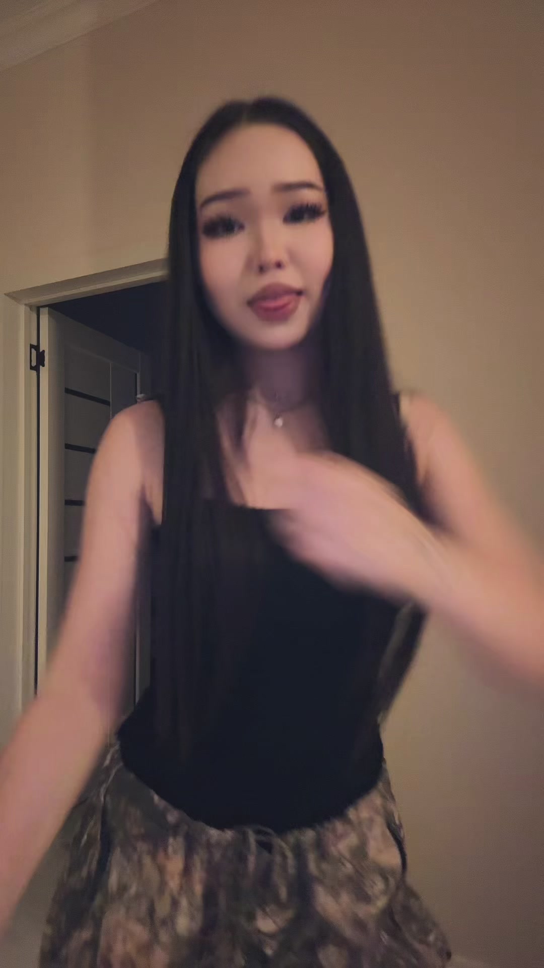 @жaн
