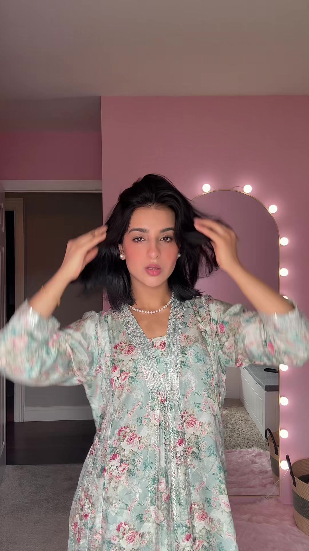 @N I M R A🥀