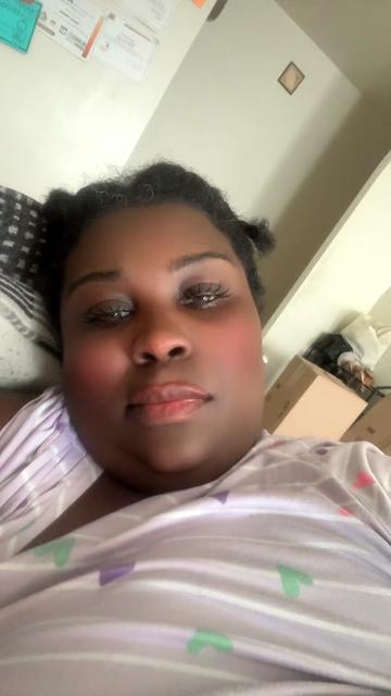 @Queenquana:Wig Influencer