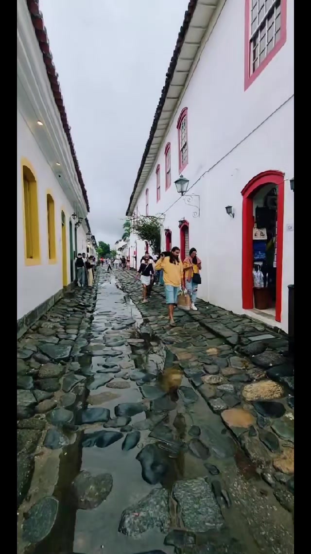 @Daniel de Paraty