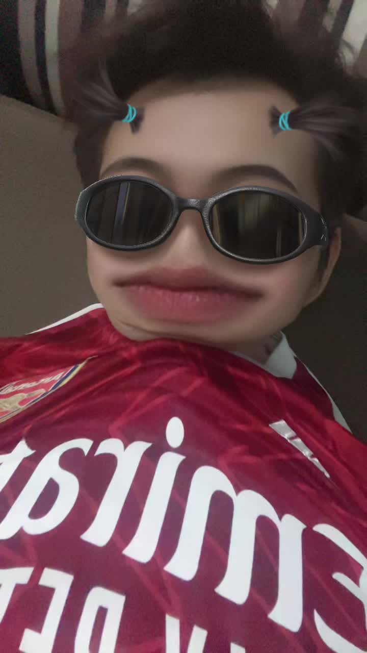 @webujai10
