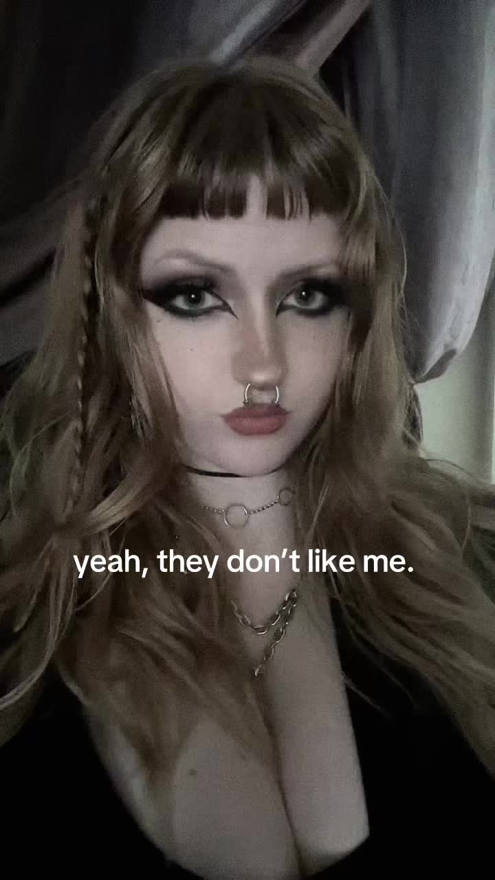 @⋆⭒˚。⋆