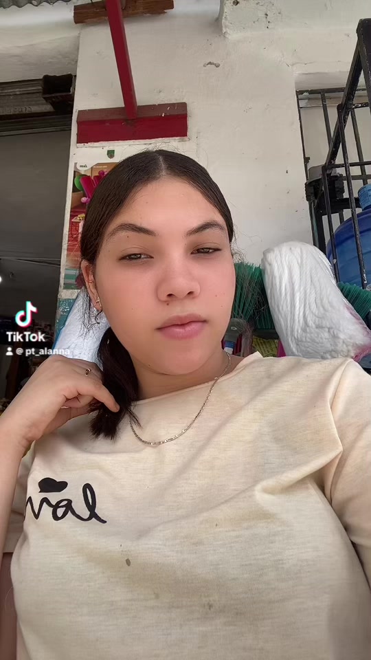 @Alanna.💞🌎