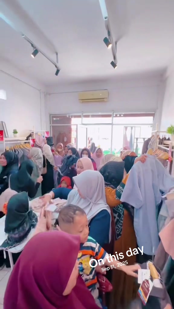 @RUMAH WARNA ANZA