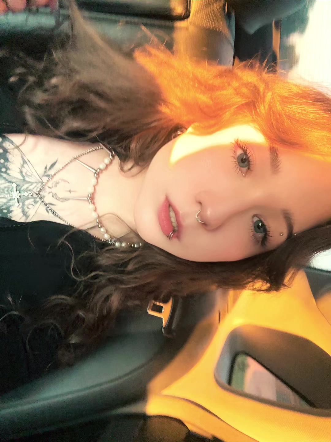 @~𝔗𝔦𝔞𝔫𝔞.