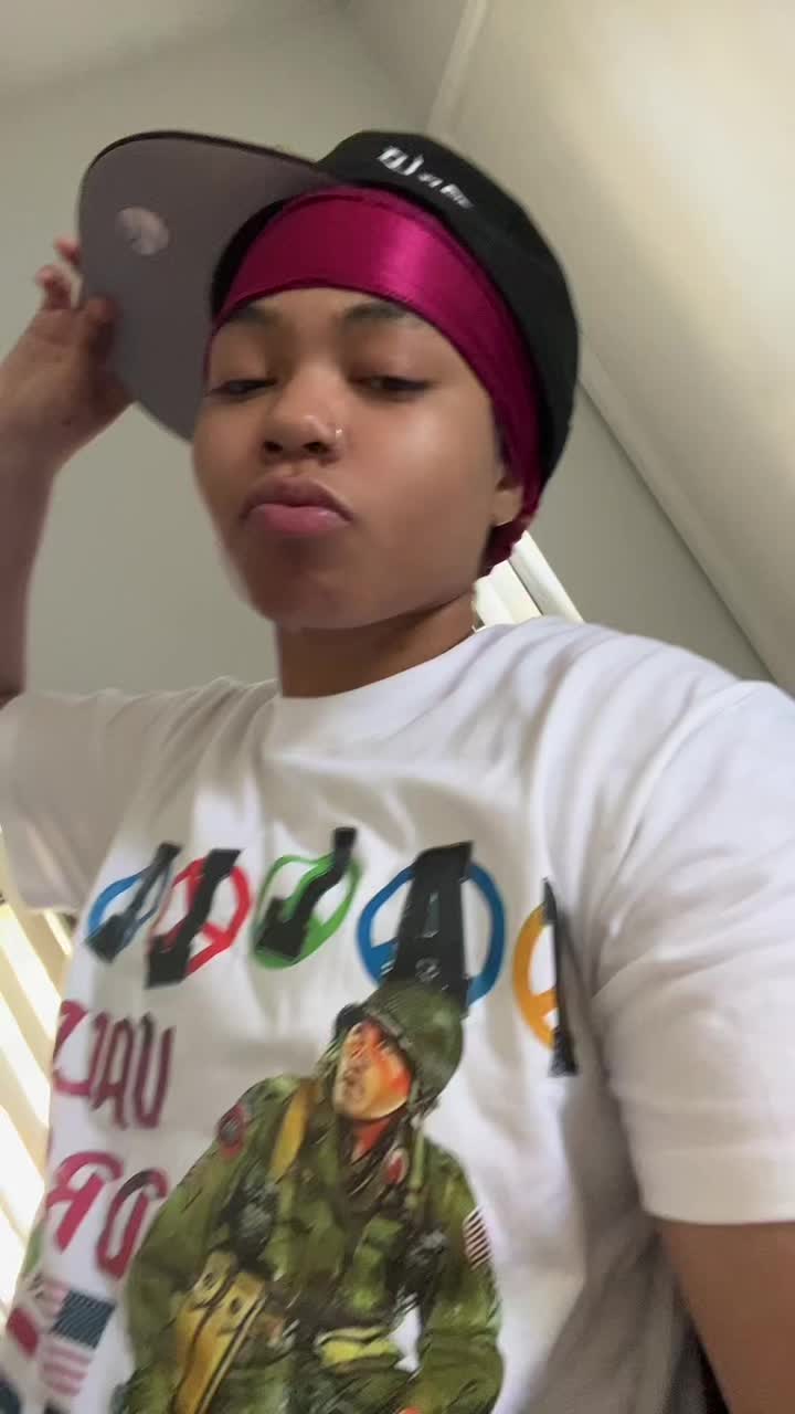@itsdololys