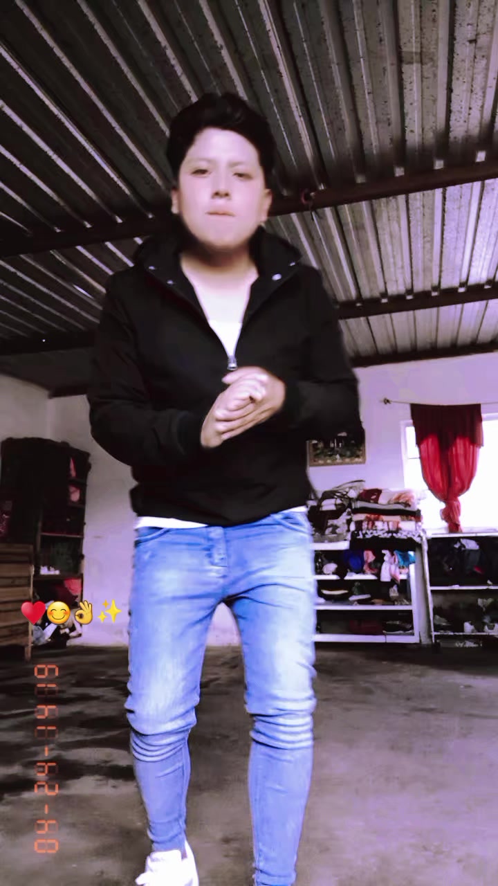 @🇪🇨🎹Pollito_junior🐥🌠