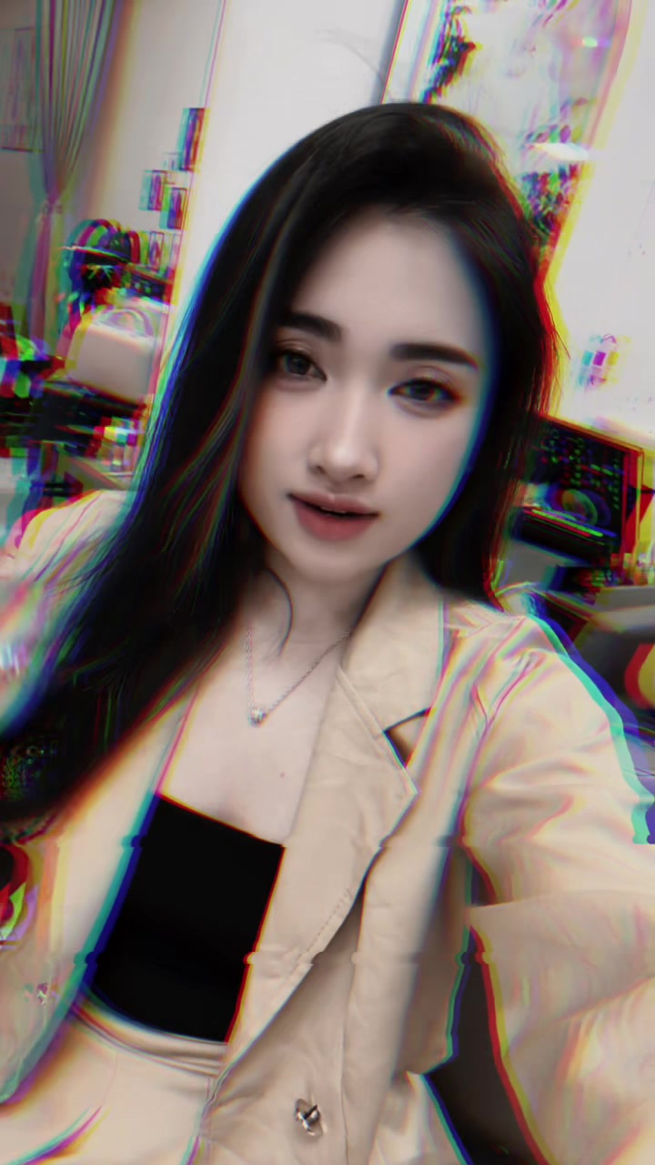@Mai Thị Thu Hiền ( Vị Thần )