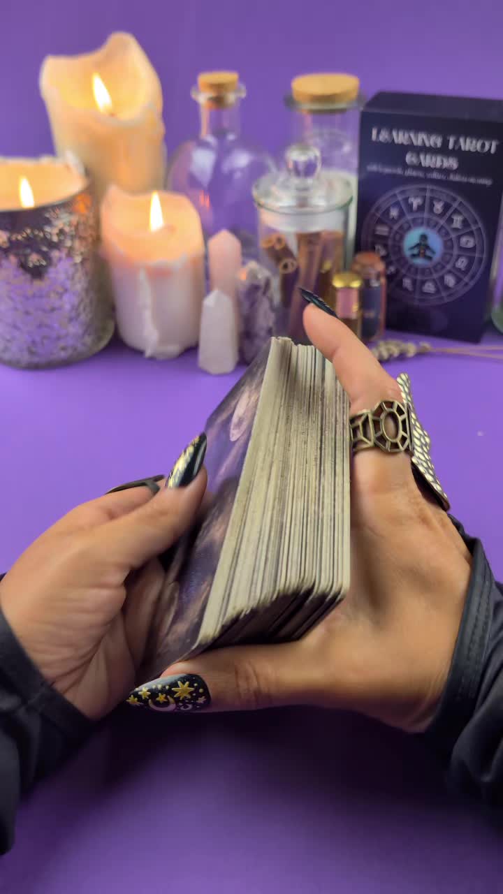 @Witchy Cauldron Tarot