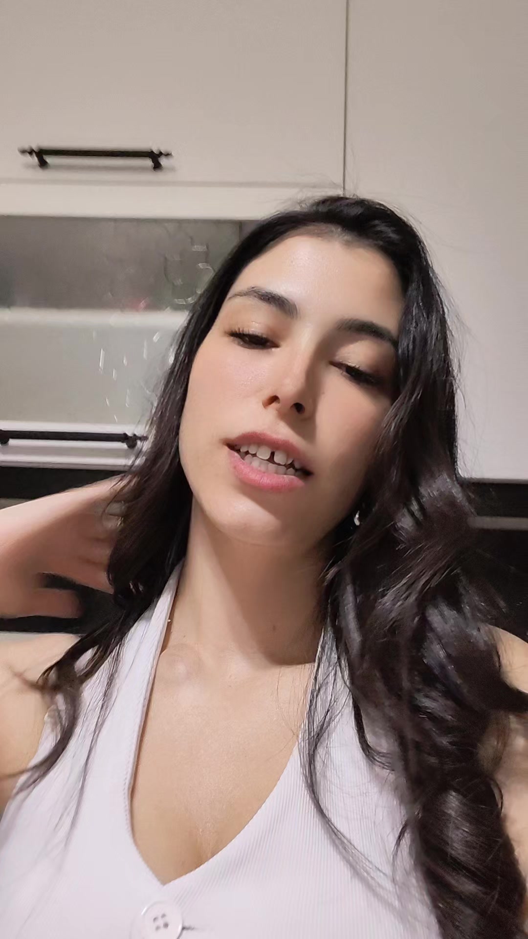 @𝓞𝔃𝓵𝓮𝓶🌹
