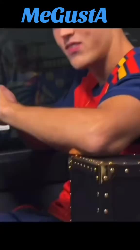 @𝙈𝙚𝙂𝙪𝙨𝙩𝘼👈