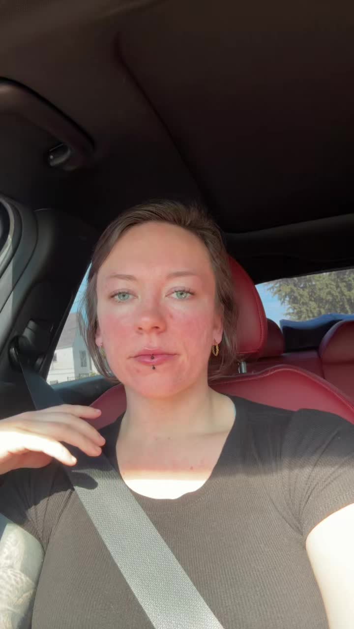 @Tellyourdadisaidhi